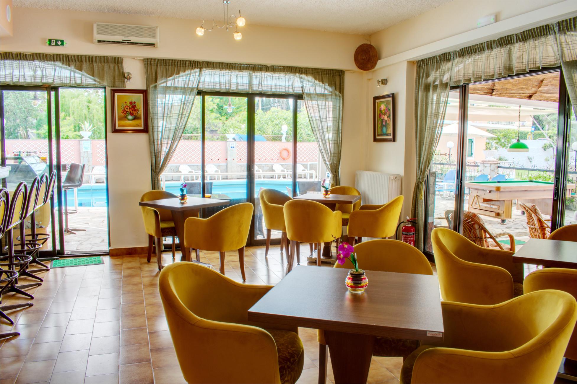 Maltezos Hotel Gouvia Bagian luar foto