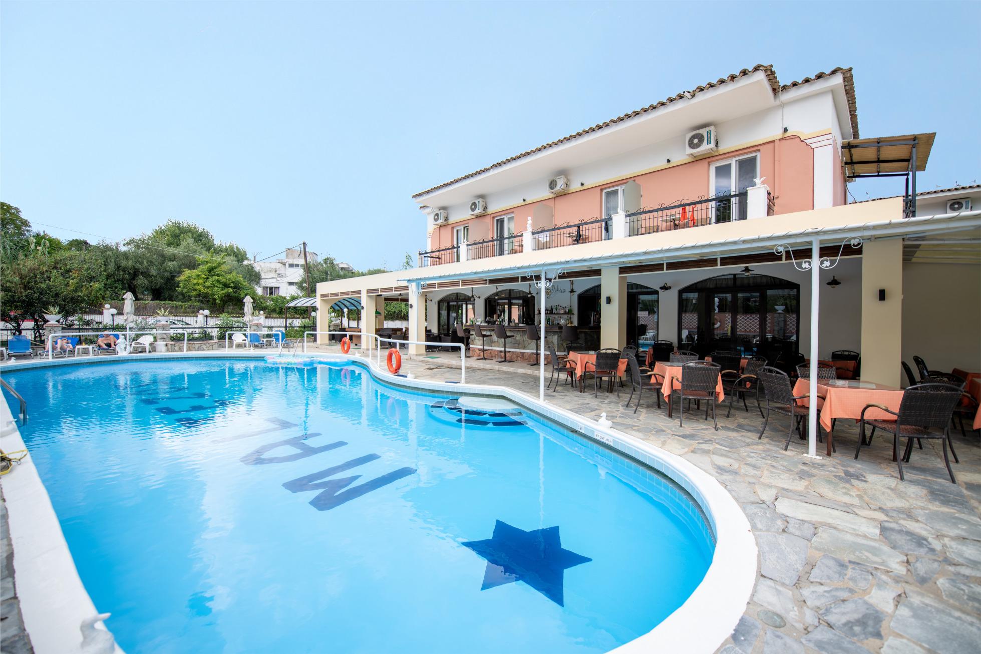 Maltezos Hotel Gouvia Bagian luar foto